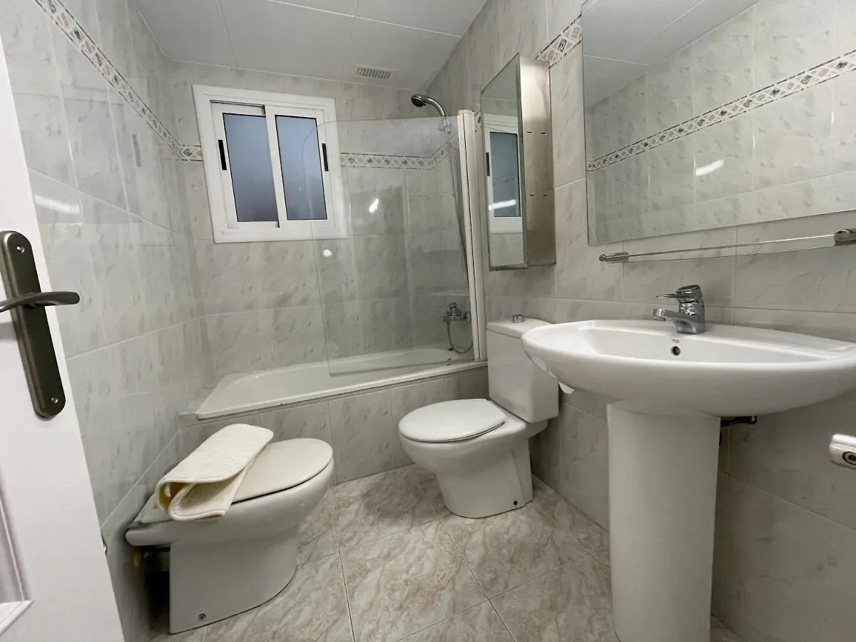 Apartamento Para 7 Personas En Calafell, Barcelona.